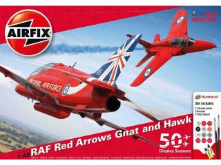 Gift Set letadlo Red Arrows 50 Display Season 1:48