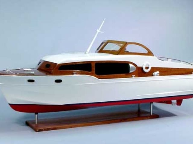 1954 Chris-Craft Commander rychlý člun 914mm